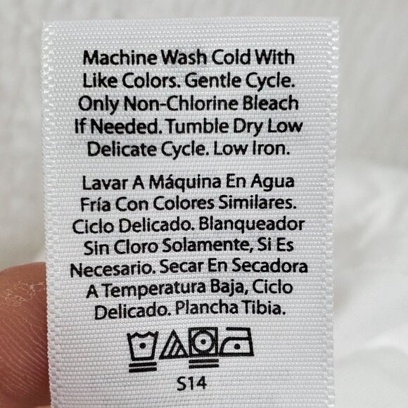 Terra & Sky Womens White Smocked Short Sleeve Peplum Blouse Top Size 2X V-Neck - Picture 11 of 13